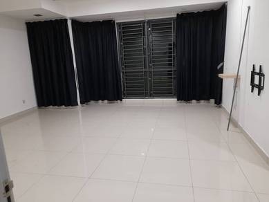 Double storey link house Taman Samudra Batu Caves 68100 Selangor.