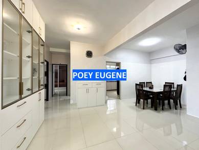 Putra Place Poolview 1000sqft Fully Renovated 3 Car Park Bayan Lepas
