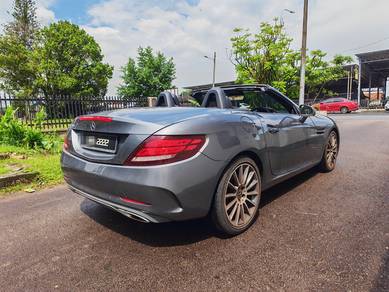 Mercedes Benz SLC180 AMG 1.6 (A)