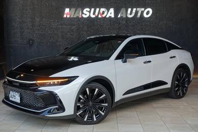 Toyota CROWN 2.4 CROSSOVER RS 4WD HYBRID