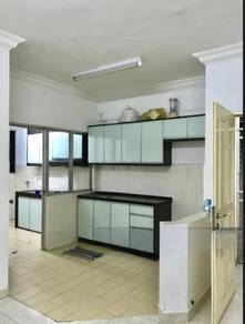 Koi Tropika, Partially Furnished @ Taman Industri Pusat Bandar Puchong