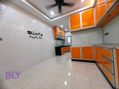 [BELOW MARKET 100K!] Bukit Tinggi 3 Bayu Emas 27X70 FULLY RENOVATED!!