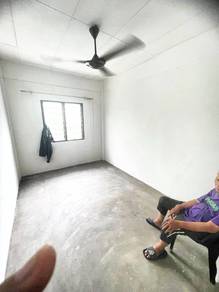 HOT UNIT Apart Seri Perindu Apartment Cheras Kuala Lumpur