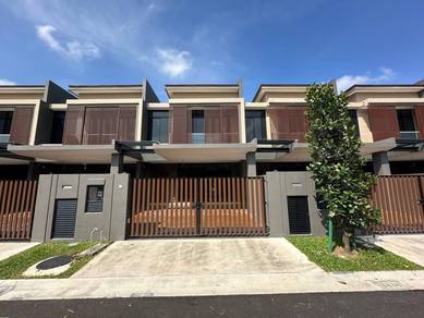 Aurora Sentral Resort Villas @ Iskandar Puteri Double Storey Superlink