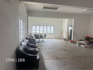 Bandar Botanic jalan mahogani Ground and 1st floor Kedai sewa