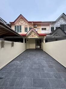 Taman Megah Emas, Kelana Jaya, Petaling Jaya (Townhouse Upper Floor)