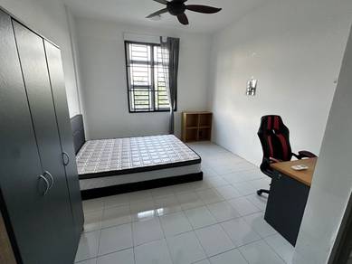Pulai Mutiara Apartment Kempas 3 Bed Fully Furnished