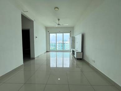 Larkin 10mins to CIQ Seasons Luxury Apartment Kebun Teh JB Town