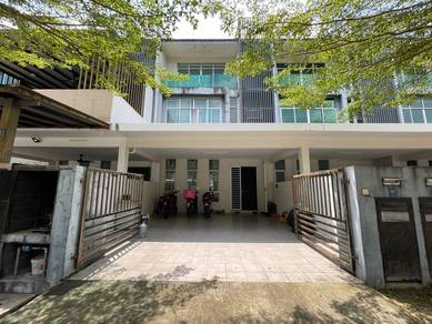 Triple Storey Bangi Avenue