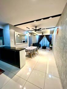 KL Traders FULLY FURNISH 2 Parking 4Bed Kuala Lumpur