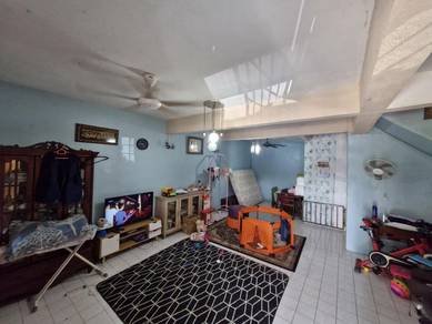 *2 STOREY TERRACE HOUSE* Jalan Sungai Chandong, Bandar Armada Putra, P