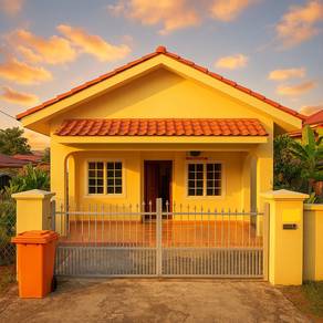 Cozy 2 rooms Landed Home in Sg. Way New Village -partial bungalow unit