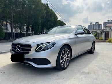 Mercedes Benz E200 AVANTGARDE (CBU) 2.0