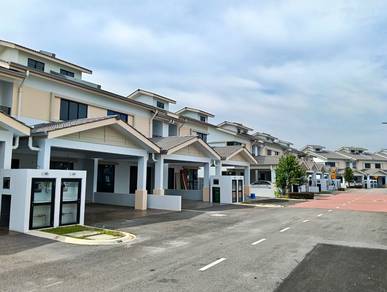 NEW UNIT👍GATED & GUARDED👍2 STOREY HOUSE👍Nusa Cinta