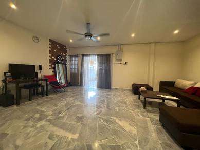 Taman Wawasan Puchong, Landed House, Partially Furnished