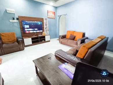 Rumah Teres Setingkat (Open Facing) di Taman Cenderawasih