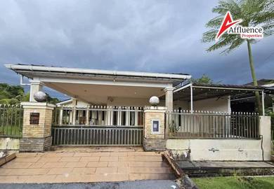 Single Storey Semi Detached House at Matang 5th Mile