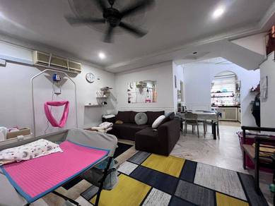Double Storey Terrace , Taman Seri Pristana , Saujana Utama , Sungai B