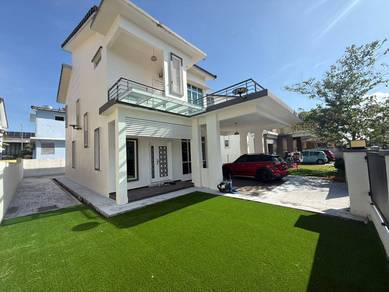 Move in Condition @ 2 storey Bungalow Taman Cenderawasih Seremban