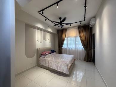 (LUXURY)Brand New EduSentral Studio Residential Suites Setia alam