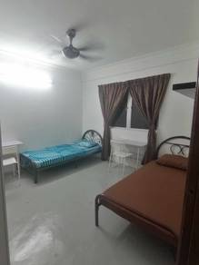 Sharing Master Room Flat Bandar Bukit Puchong Fully Furnish for Men
