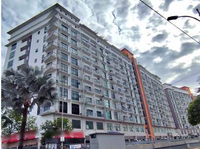 Park 51 Boulevard Petaling Jaya Studio P/F Seri Setia Seapark OUG