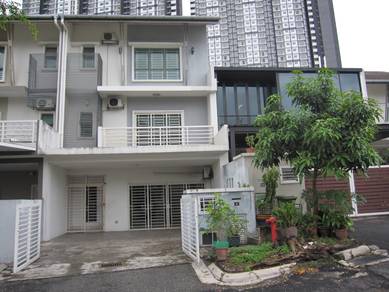 Sentul Bahagia ,Three Storey Terrace House Rent