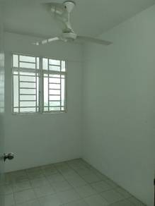 Gated Guarded Biggest Apartment Ready Carpark Good View