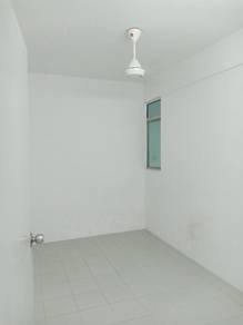 Gated Guarded Biggest Apartment Ready Carpark Good View