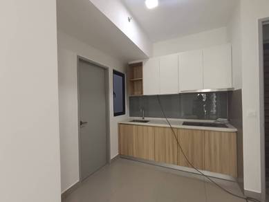 Brand new unit M Luna nice view partially furnished