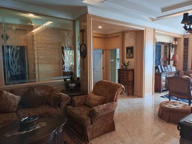 Boulevard Subang Jaya condo for rent. Lake view. 3000sf. 4 carpark.