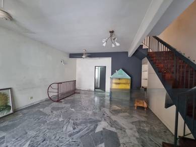Single Storey Warehouse 3 Storey Office-Tmn Perindustrian Subang@Usj1