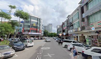 Mount Austin @ 3rd Floor Shoplot Suitable For Office or Studio