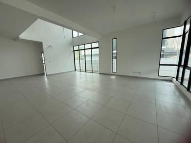 Cheras @ Batu 9 Orchid Hills 3 Storey Superlink House for Rent