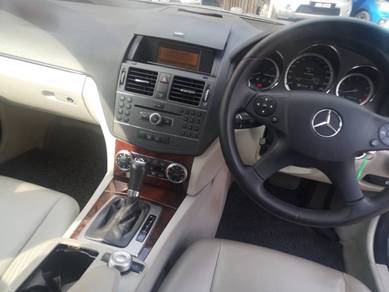 Mercedes Benz C200 CGI W204 1.8