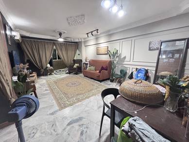 direct owner, renovated unit WINNER HEIGHT CONDO DESA PETALING