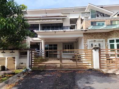 Double Storey Terrace Taman Seri Bangi, Bandar Baru Bangi (Seksyen 8)