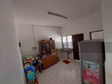 2 Storey House @Kapar Town Chinese Area In Good Condition