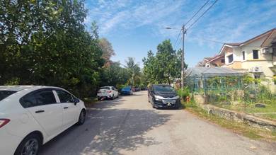 HILLTOP END LOT 2-Storey Terrace @ Sungai Buloh Country Resort