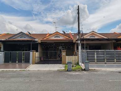 Nusa Bestari Single Storey House