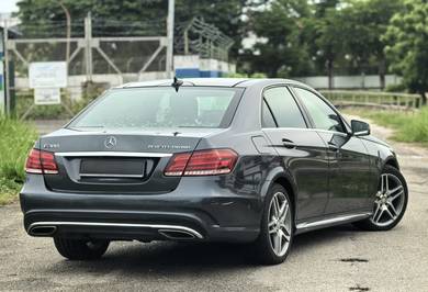 Mercedes Benz E300 BLUETEC HYBRID (CKD) 2.1