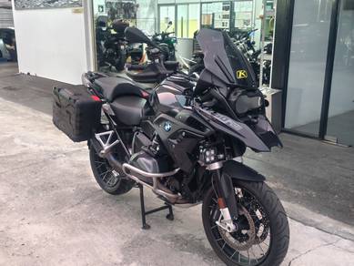 2024 R 1250 GS Triple black full accessories