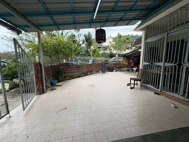 Ampang Teratai Gound Floor Townhouse CORNER Lot , Non Bumi Lot , 3Room