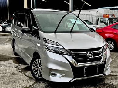 Nissan SERENA 2.0 S-HYBRD PREMIUM HGHWY STAR