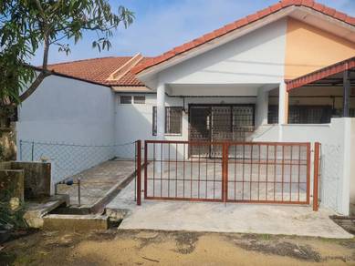 TERES SETINGKAT TAMAN GAMBANG DAMAI MURAH Kuantan Pahang