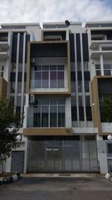Kuchai Lama 4.5 STOREY TERRACE HOUSE FOR SALE