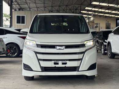 Toyota NOAH 2.0 X (A)