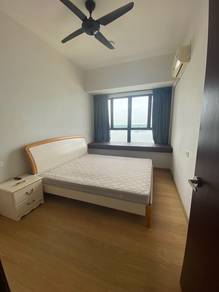 Full sea view big common room (country garden danga bay) - near CIQ