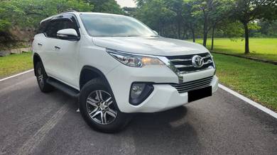 Toyota FORTUNER 2.4 VRZ (A)warranty car king