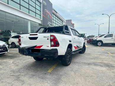 Toyota HILUX 2.8 GRS (A)